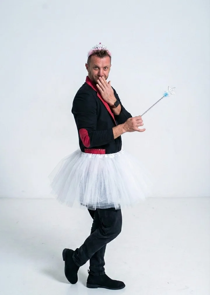 George Gache — FunBoy MagiComedie, cu tutu și baghetă